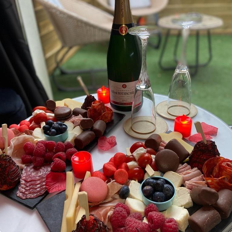 Loveroomxspa Bourg-Saint-Christophe Eksteriør bilde