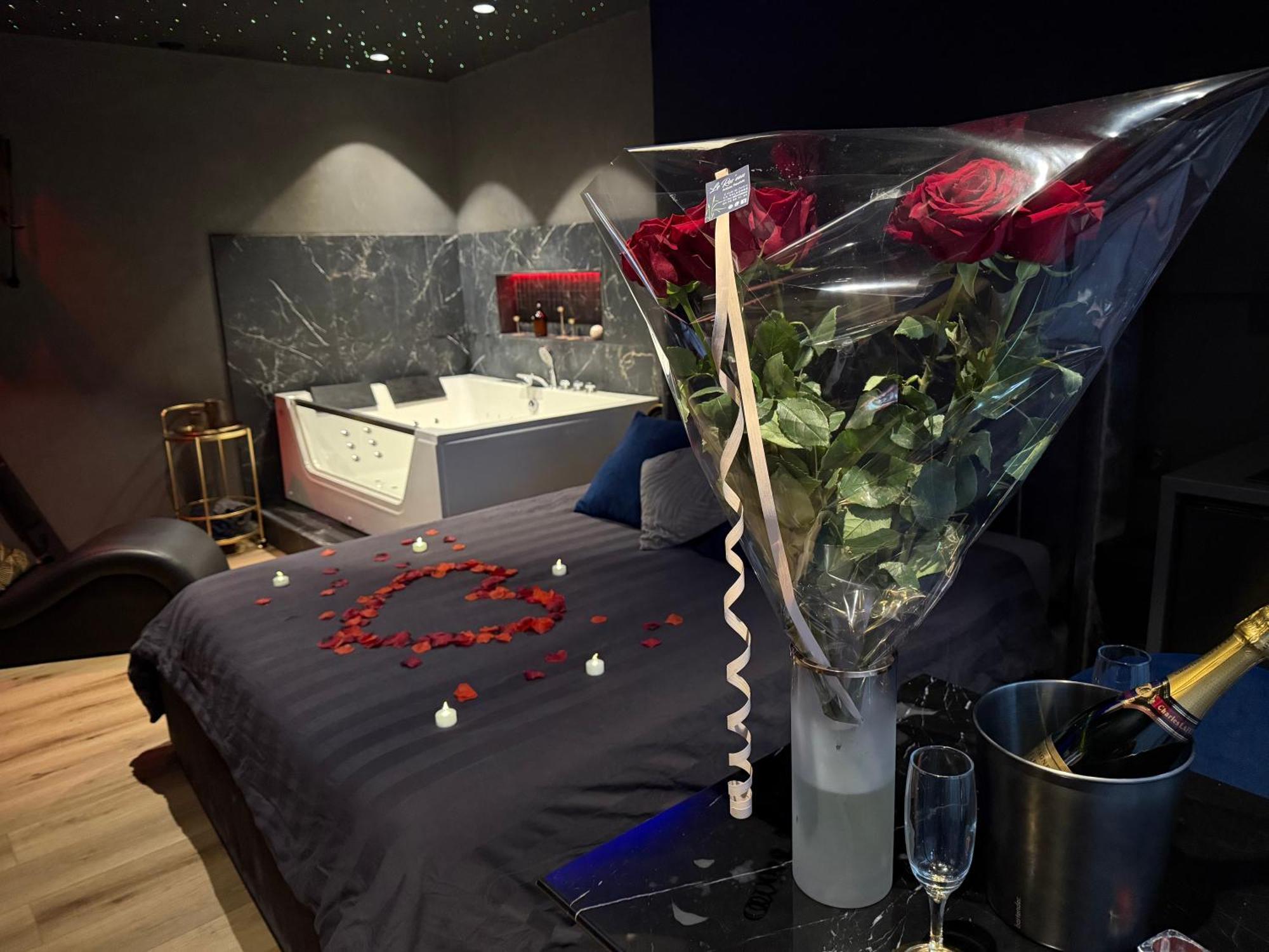 Loveroomxspa Bourg-Saint-Christophe Eksteriør bilde
